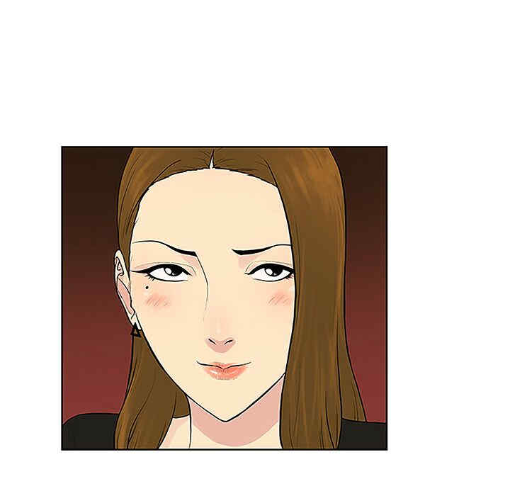 被女神环绕的男人