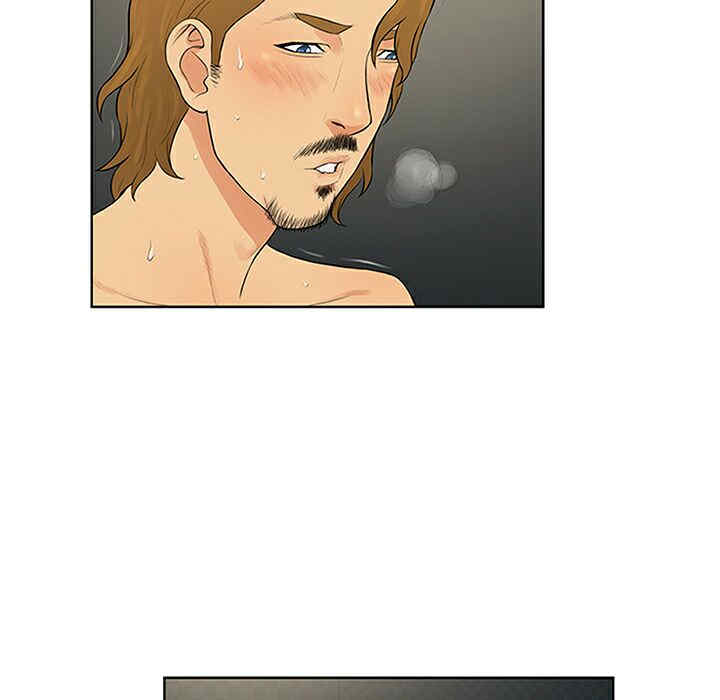 被女神环绕的男人