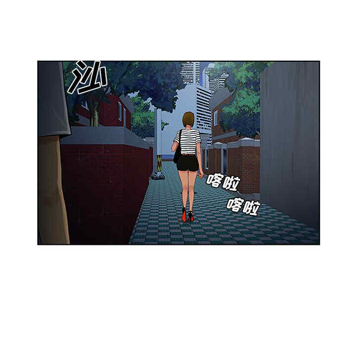 被女神环绕的男人