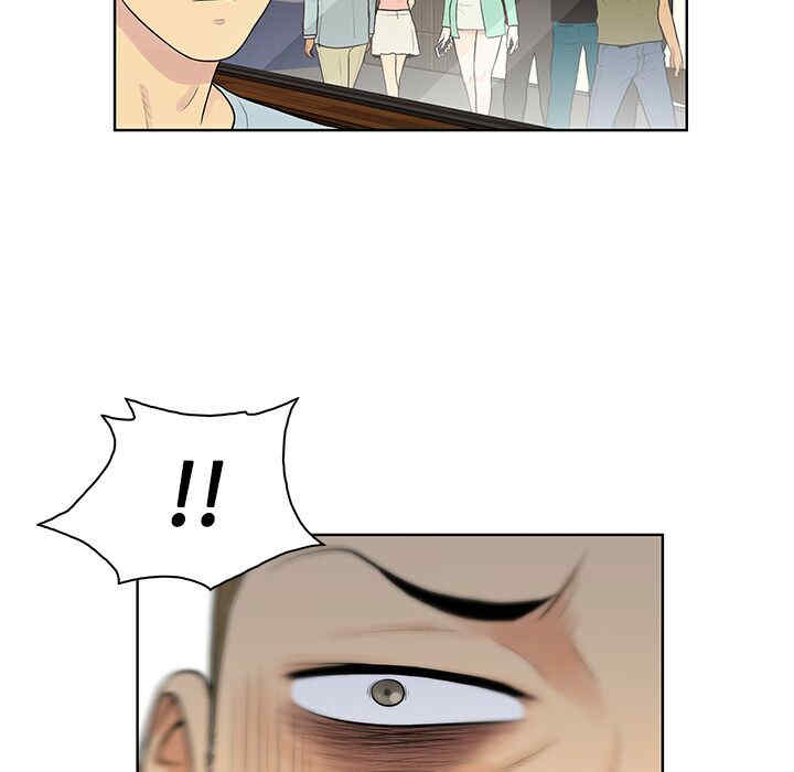 被女神环绕的男人