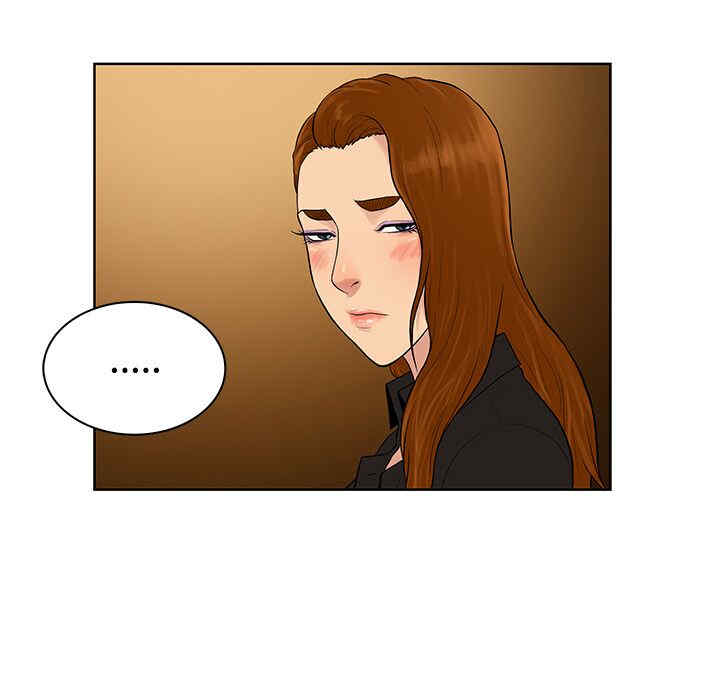 被女神环绕的男人