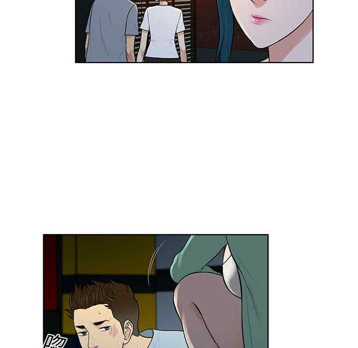 被女神环绕的男人