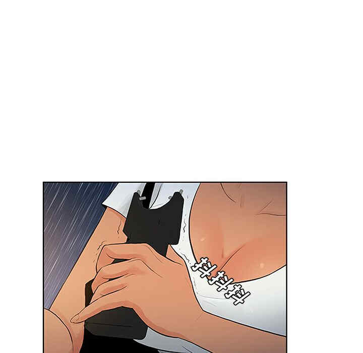 被女神环绕的男人