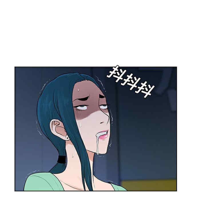 被女神环绕的男人