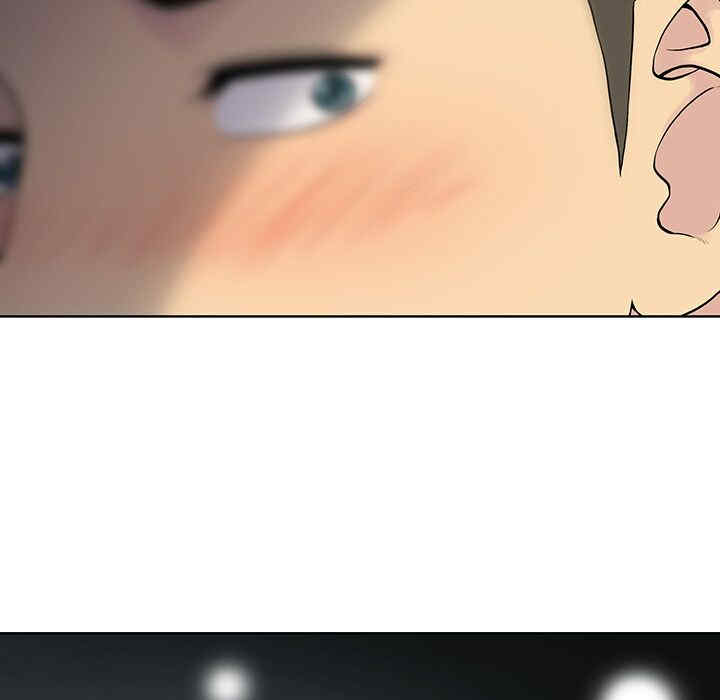 被女神环绕的男人