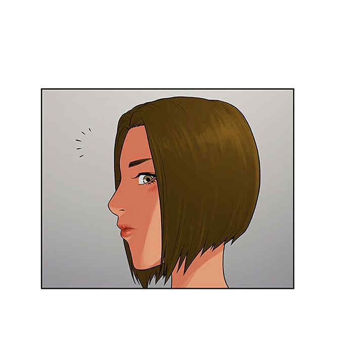 被女神环绕的男人