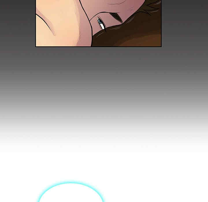 被女神环绕的男人