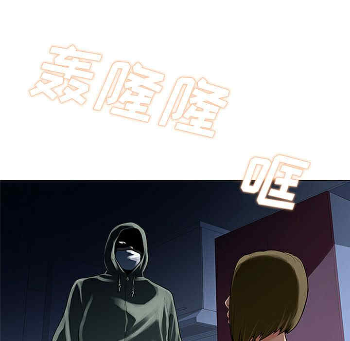 被女神环绕的男人