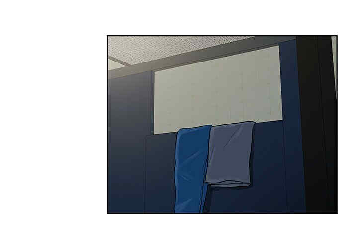 被女神环绕的男人