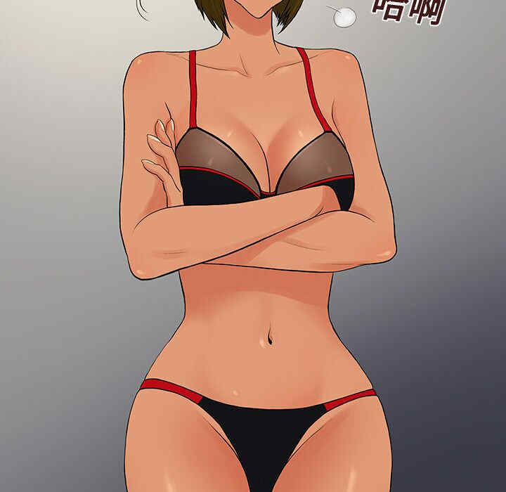 被女神环绕的男人