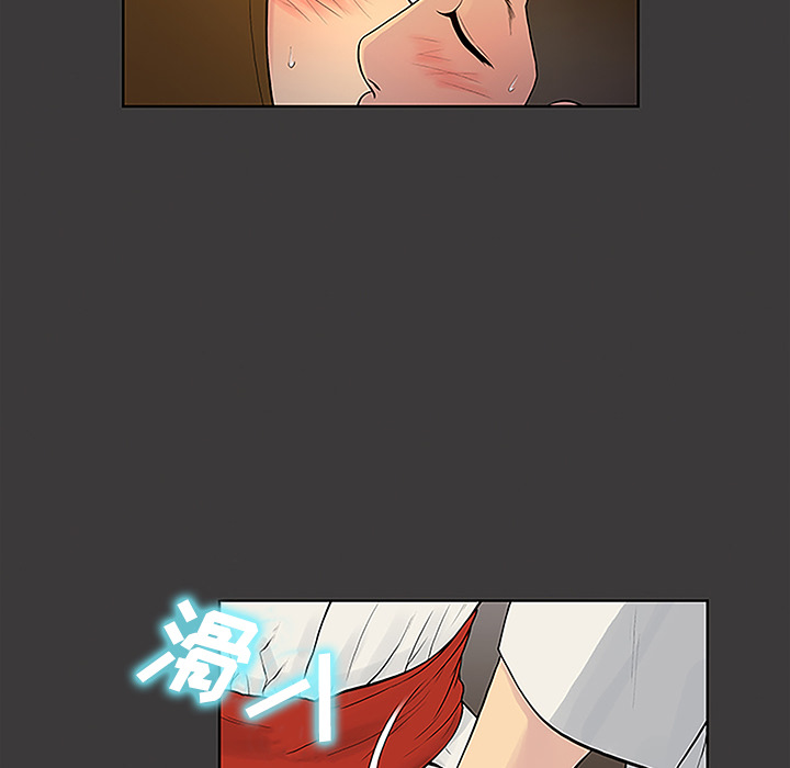 被女神环绕的男人