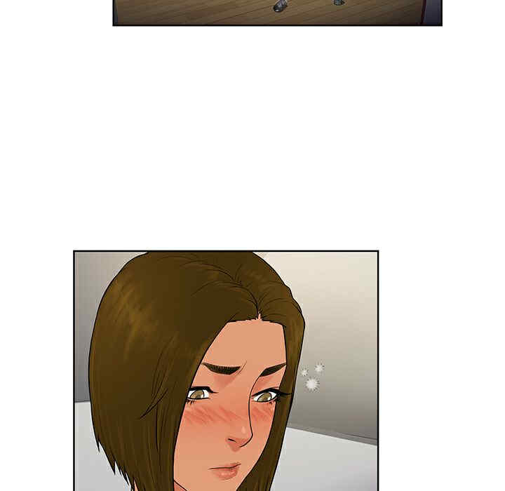 被女神环绕的男人