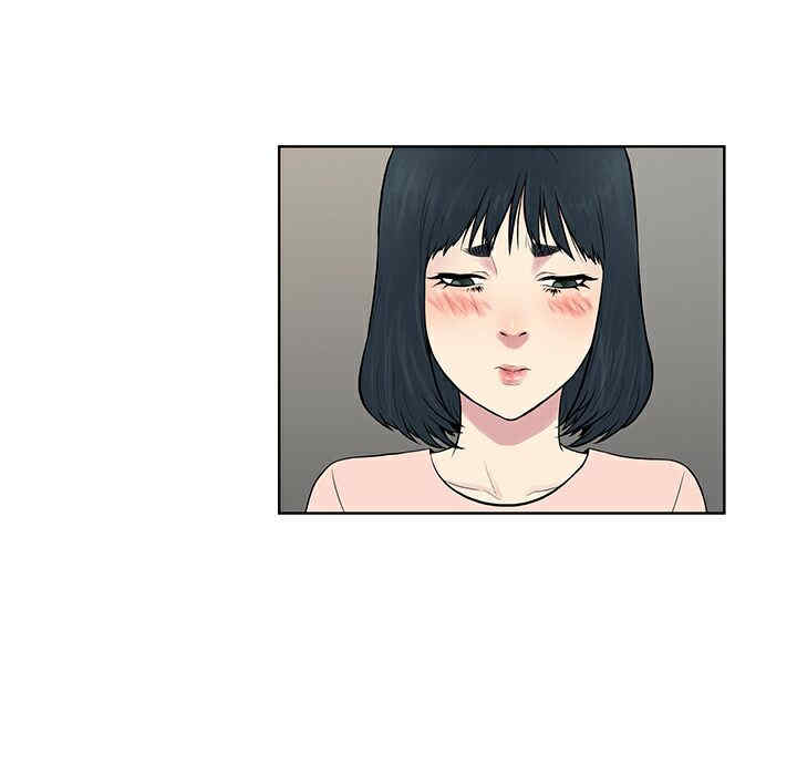 被女神环绕的男人