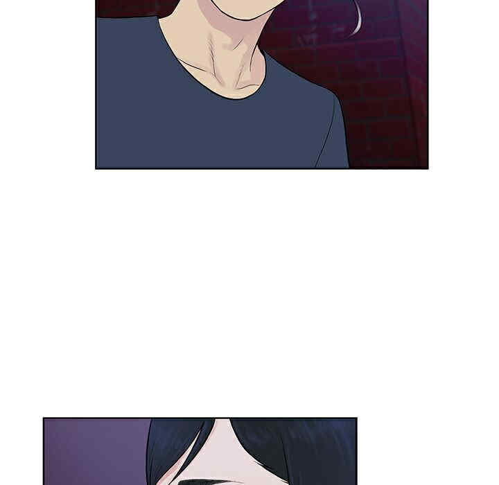 被女神环绕的男人