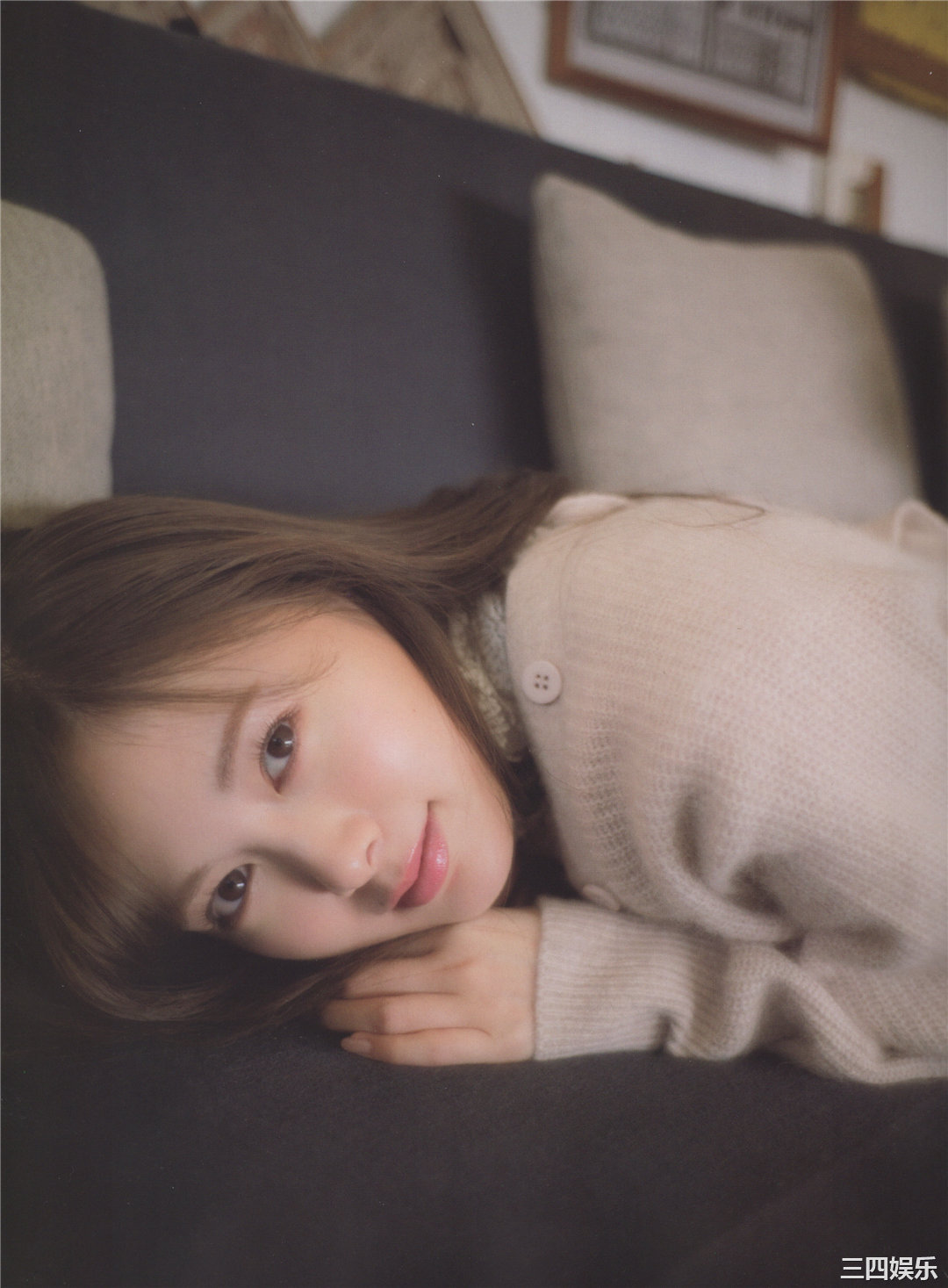 白石麻衣写真集《乃木坂46卒業記念メモリアルマガジン》高清全本