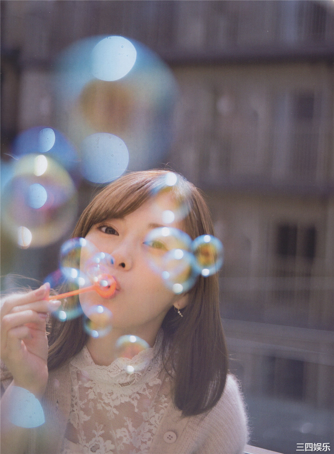 白石麻衣写真集《乃木坂46卒業記念メモリアルマガジン》高清全本