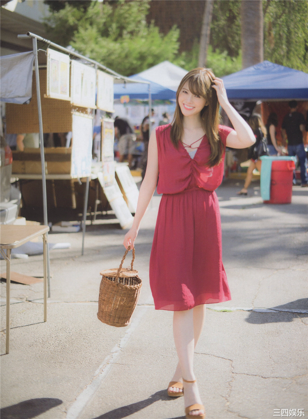 白石麻衣写真集《乃木坂46卒業記念メモリアルマガジン》高清全本