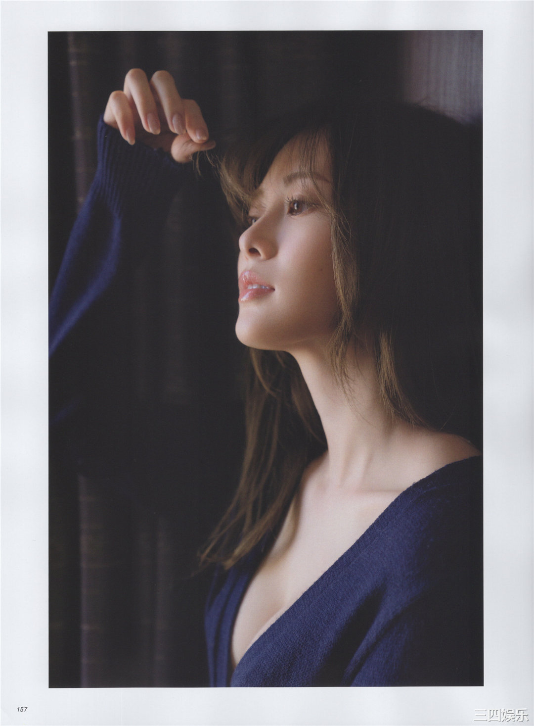 白石麻衣写真集《乃木坂46卒業記念メモリアルマガジン》高清全本