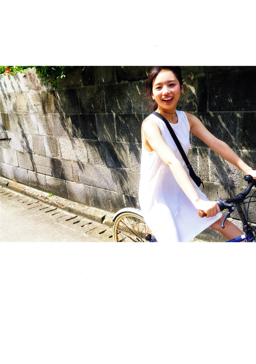 齐藤京子1ST写真集《とっておきの恋人》高清全本