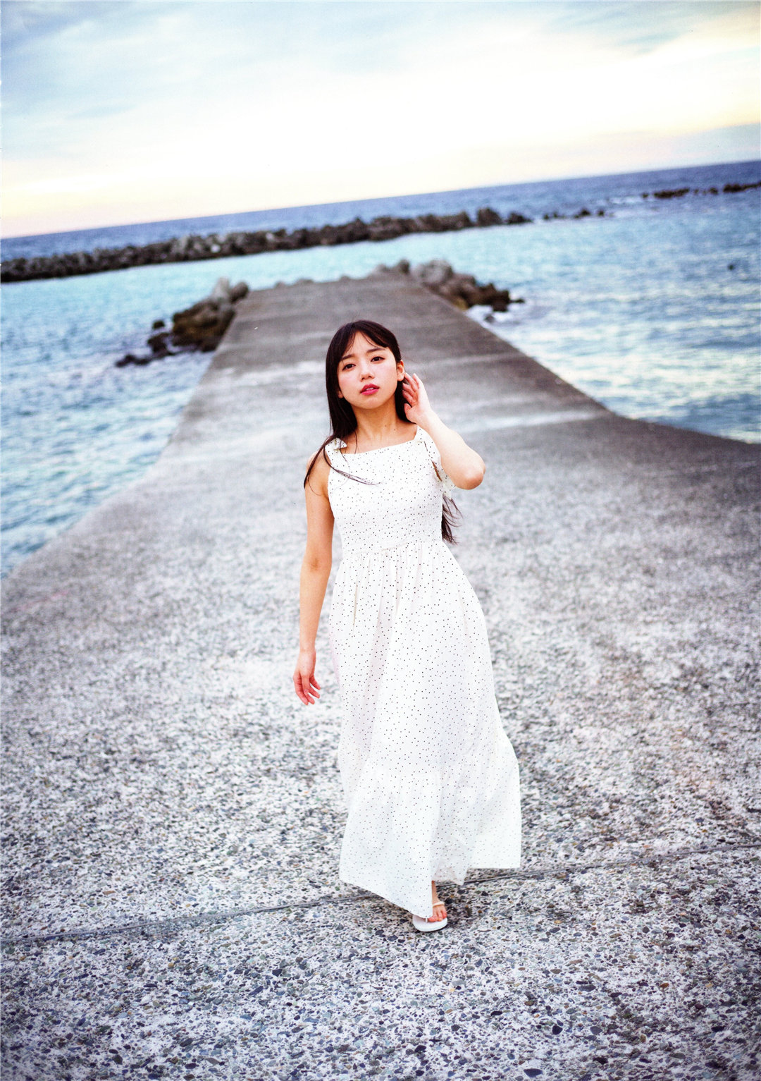 齐藤京子1ST写真集《とっておきの恋人》高清全本