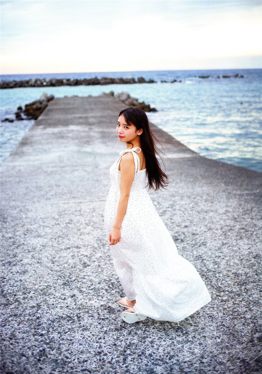 齐藤京子1ST写真集《とっておきの恋人》高清全本