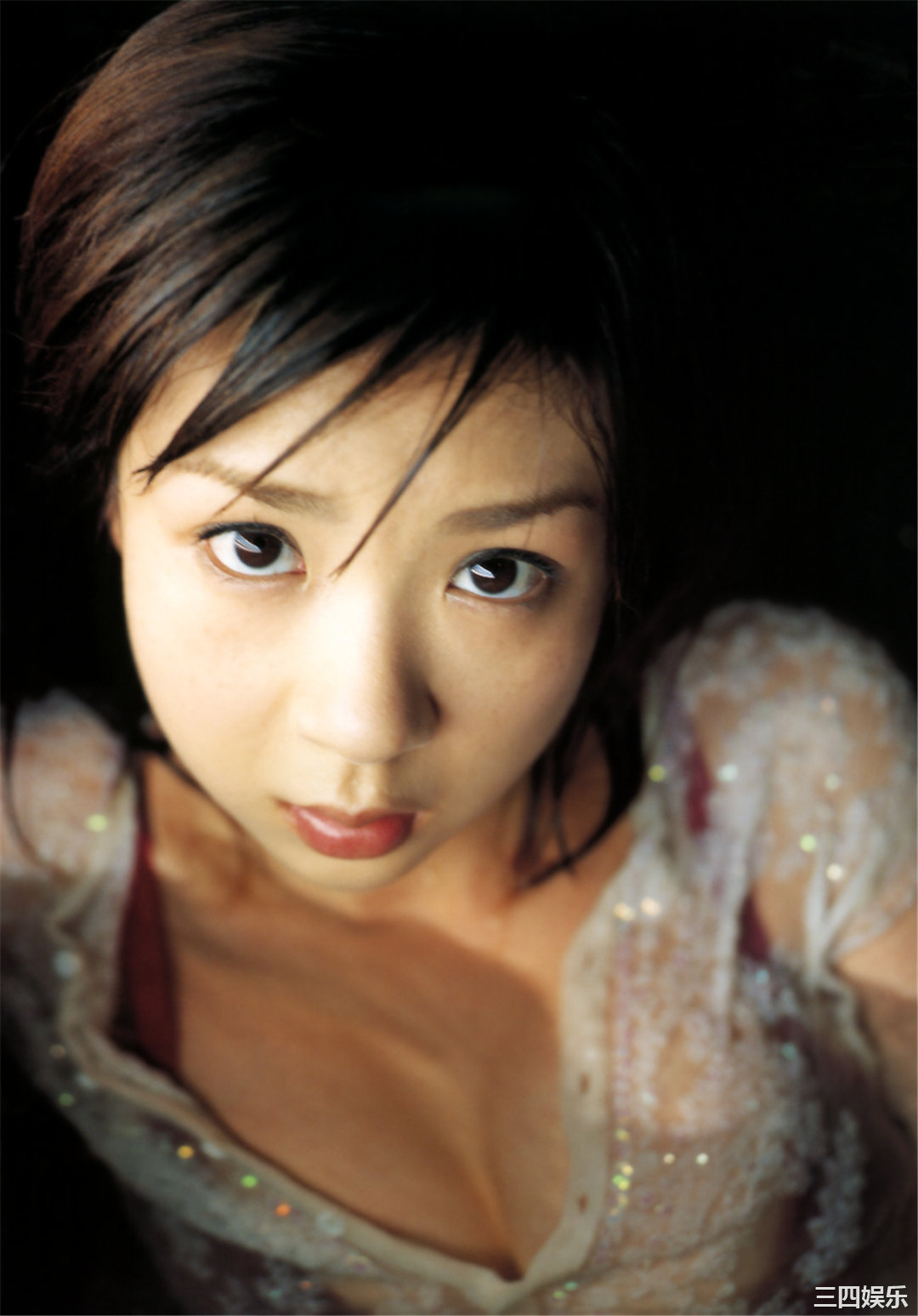 星野亚希写真集《秘桃》高清全本