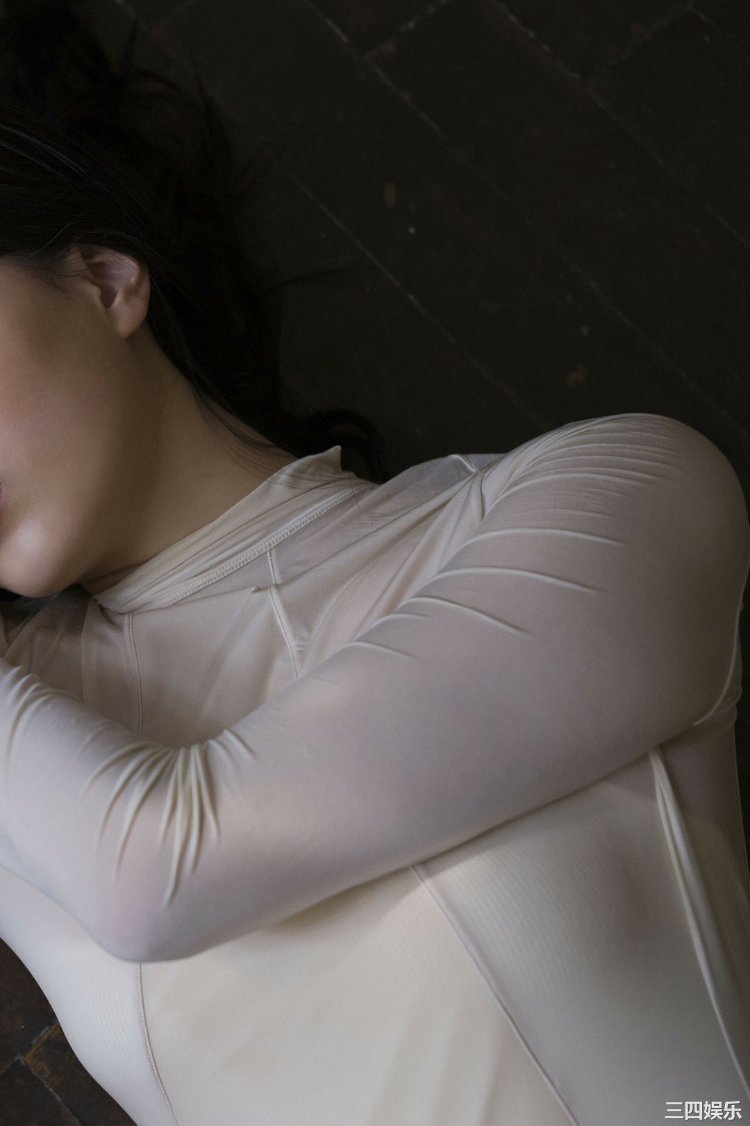 鹤岛乃爱写真集《秘密》高清全本