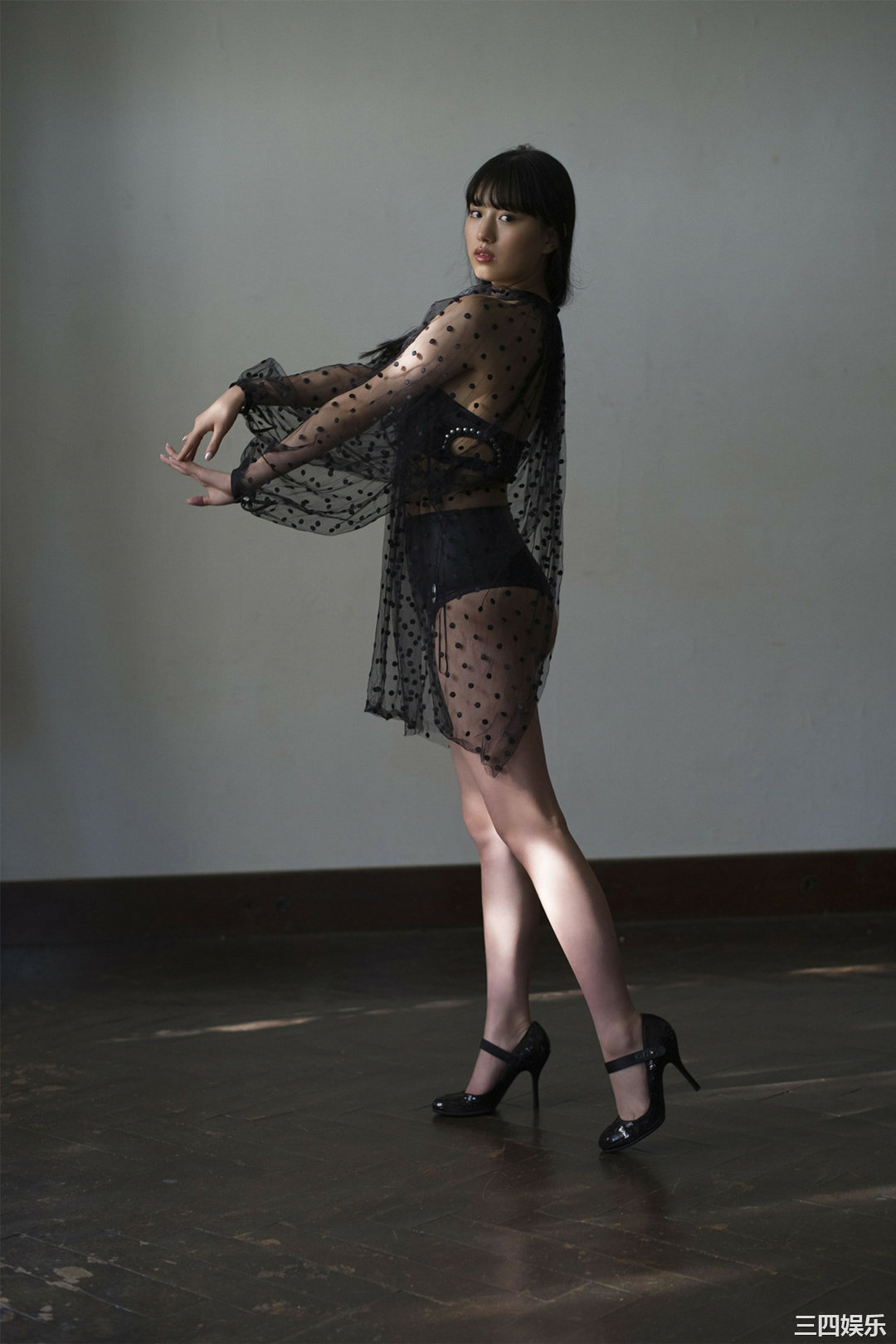 鹤岛乃爱写真集《秘密》高清全本