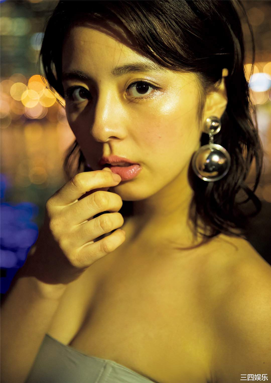 柳百合菜写真集《ひみつ》高清全本