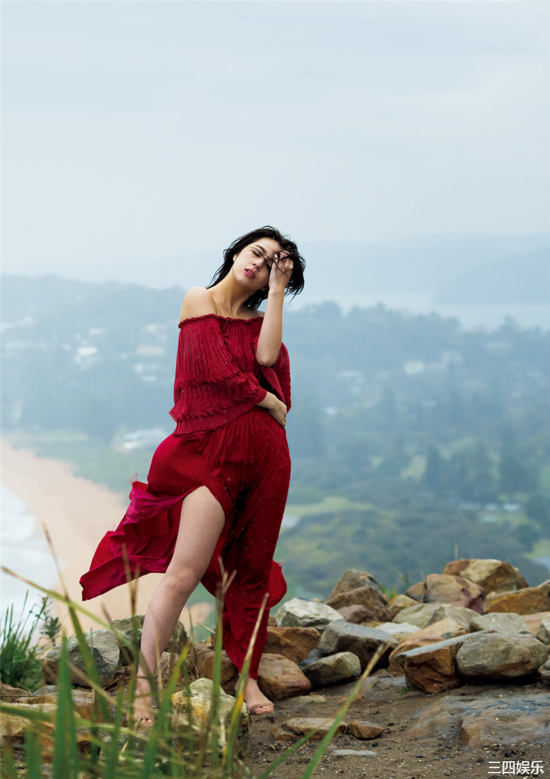 柳百合菜写真集《ひみつ》高清全本