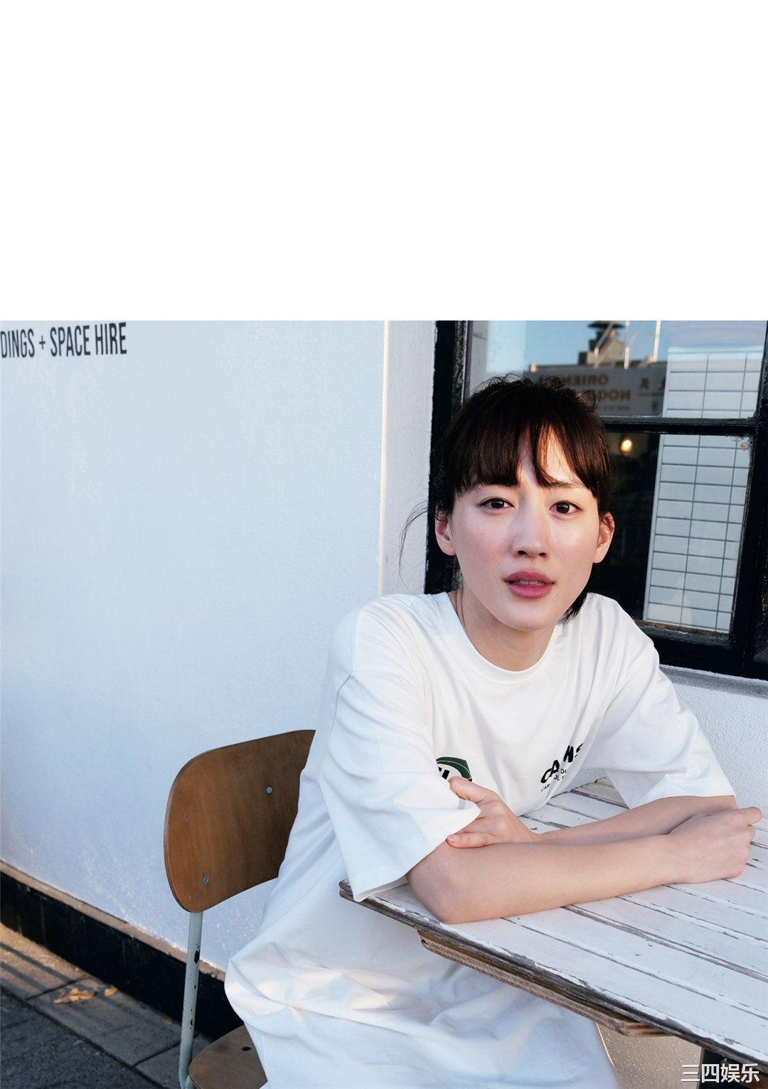 绫濑遥写真集《ハルカノイセカイ０４》高清全本