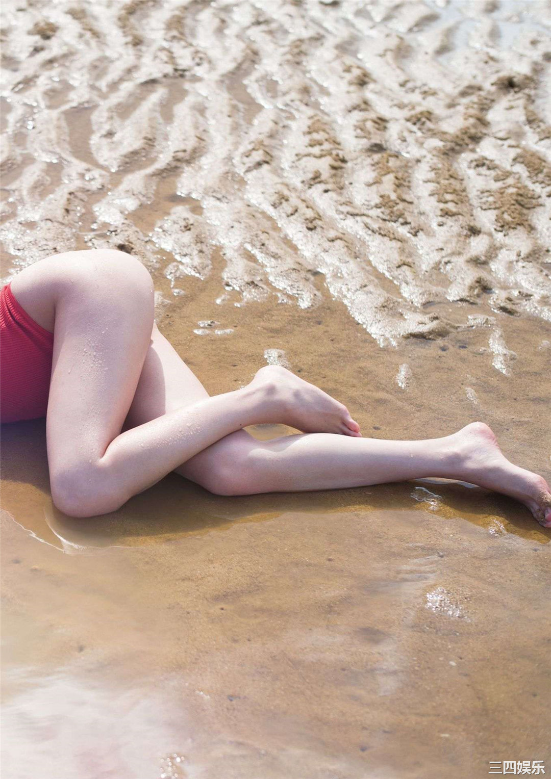 高崎加奈美1ST写真集《カナミノナカミ》高清全本