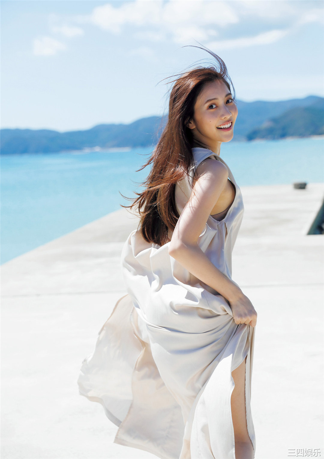 佐野雏子写真集《COLORS》高清全本