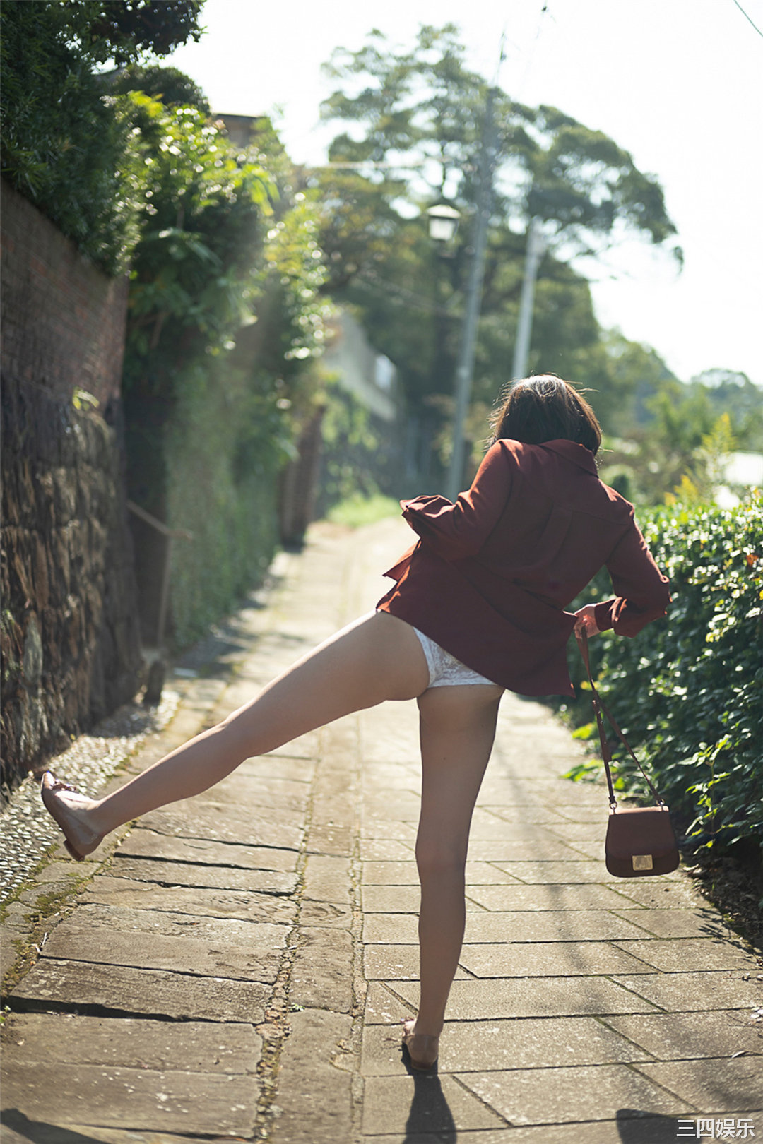 山崎真实写真集《ひとときの恋人》高清全本