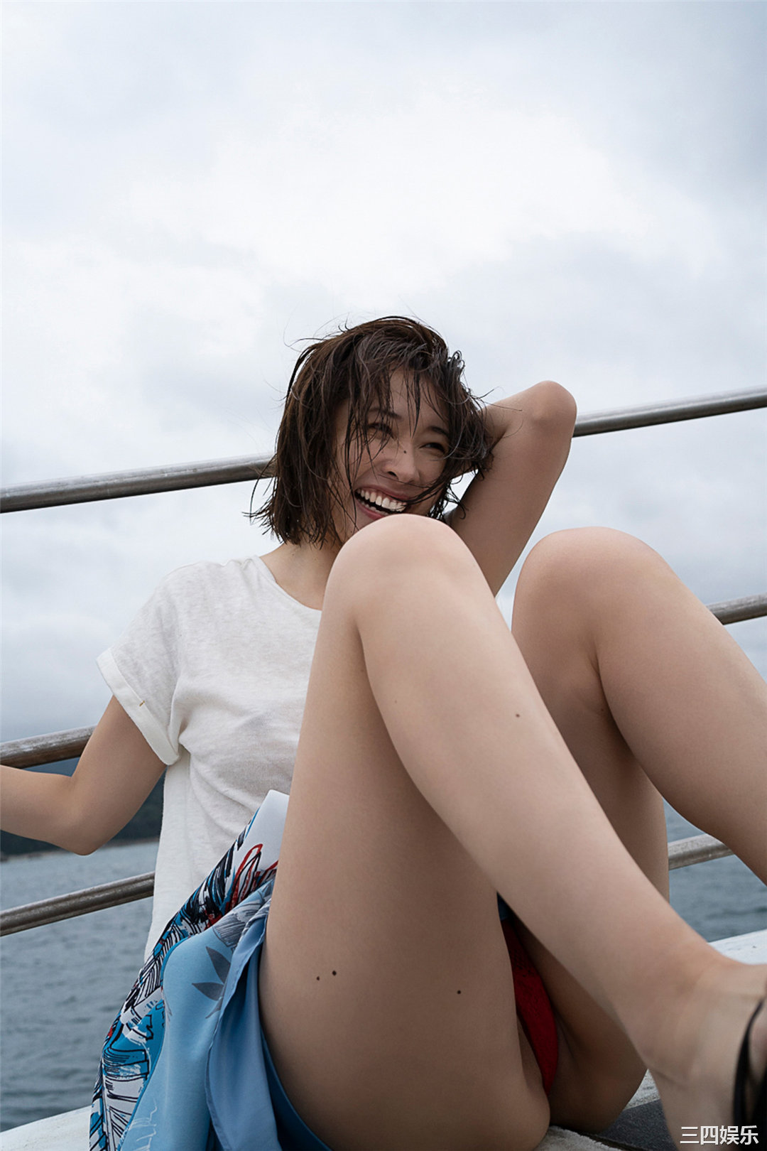 山崎真实写真集《ひとときの恋人》高清全本