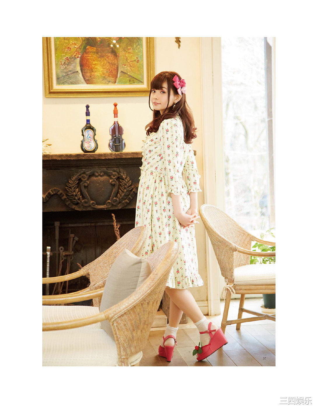 诹访奈奈香1st写真集《Suwa once upon a time》高清全本