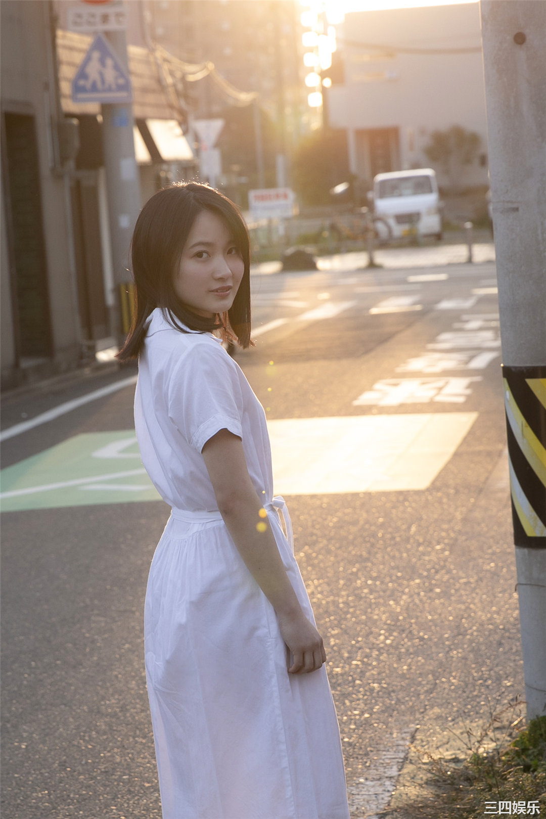 森户知沙希写真集《[Hello! Project Digital Books] Vol.207 Chisaki Morito 森戸知沙希》高清全本