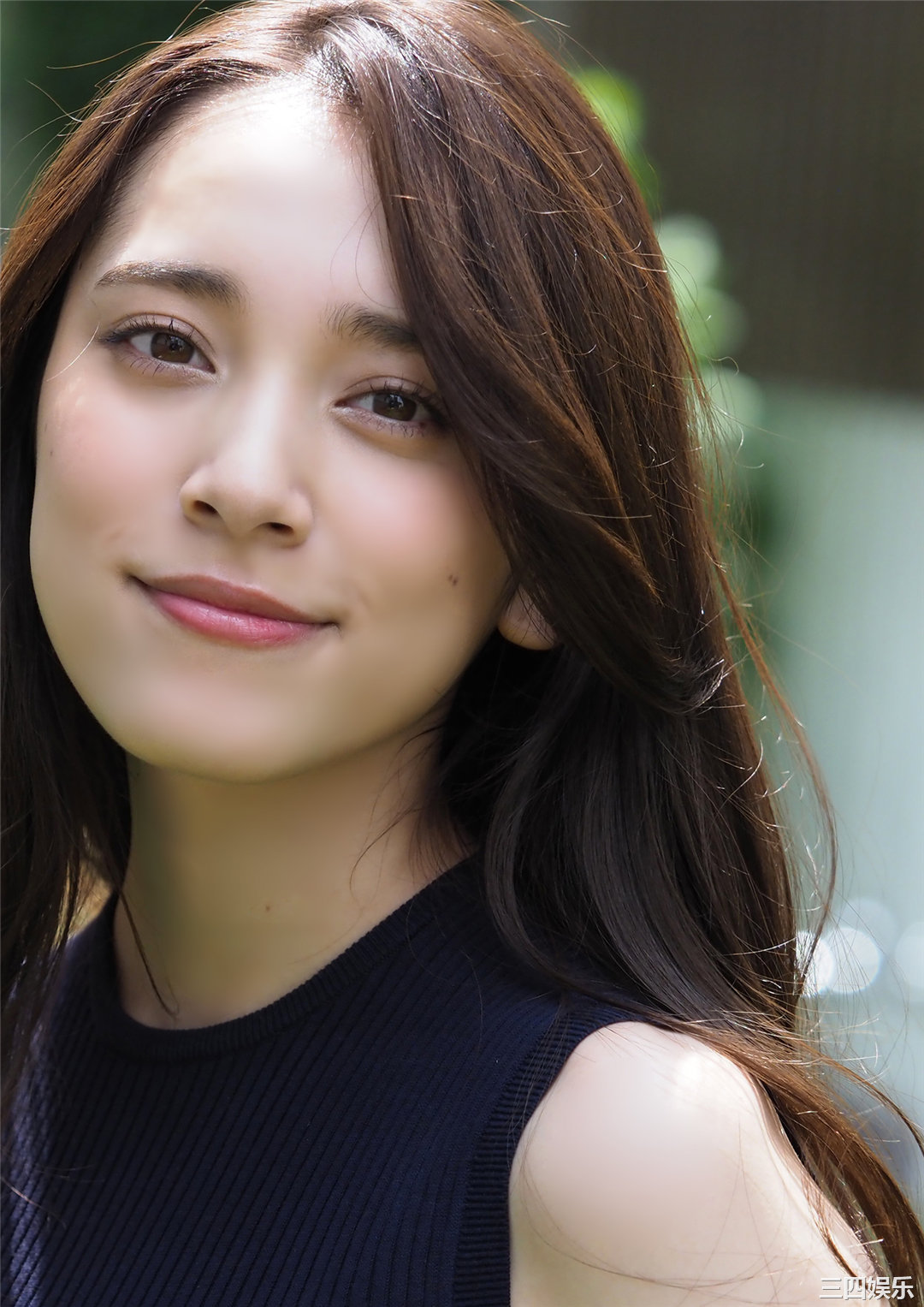 都丸纱也华写真集《ヴィーナスの眼差し》高清全本