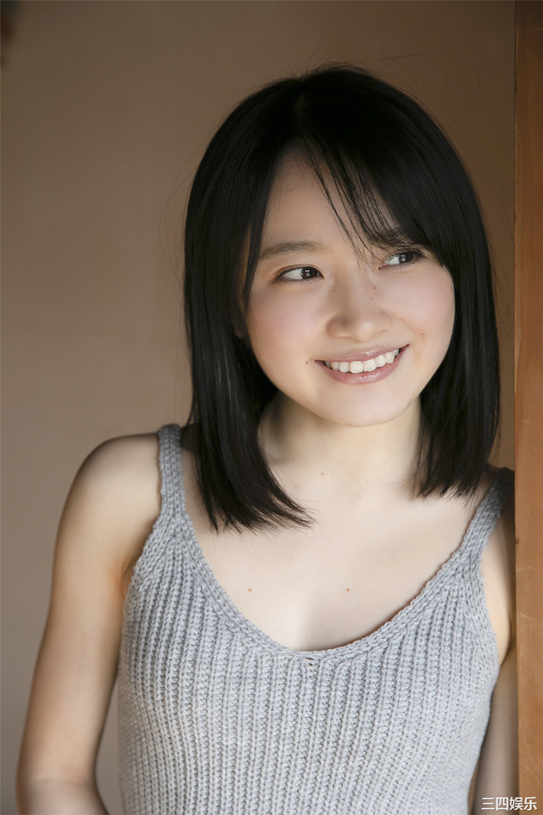 森户知沙希写真集《[Hello! Project Digital Books] Vol.207 Chisaki Morito 森戸知沙希》高清全本