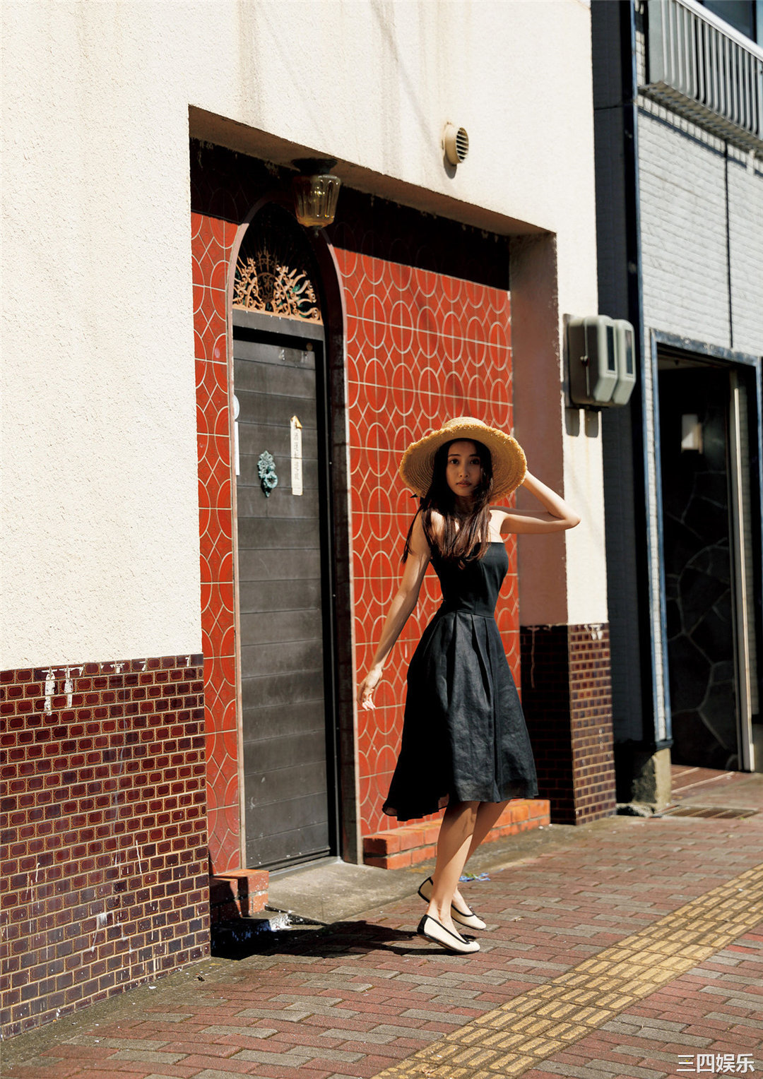 佐野雏子写真集《COLORS》高清全本