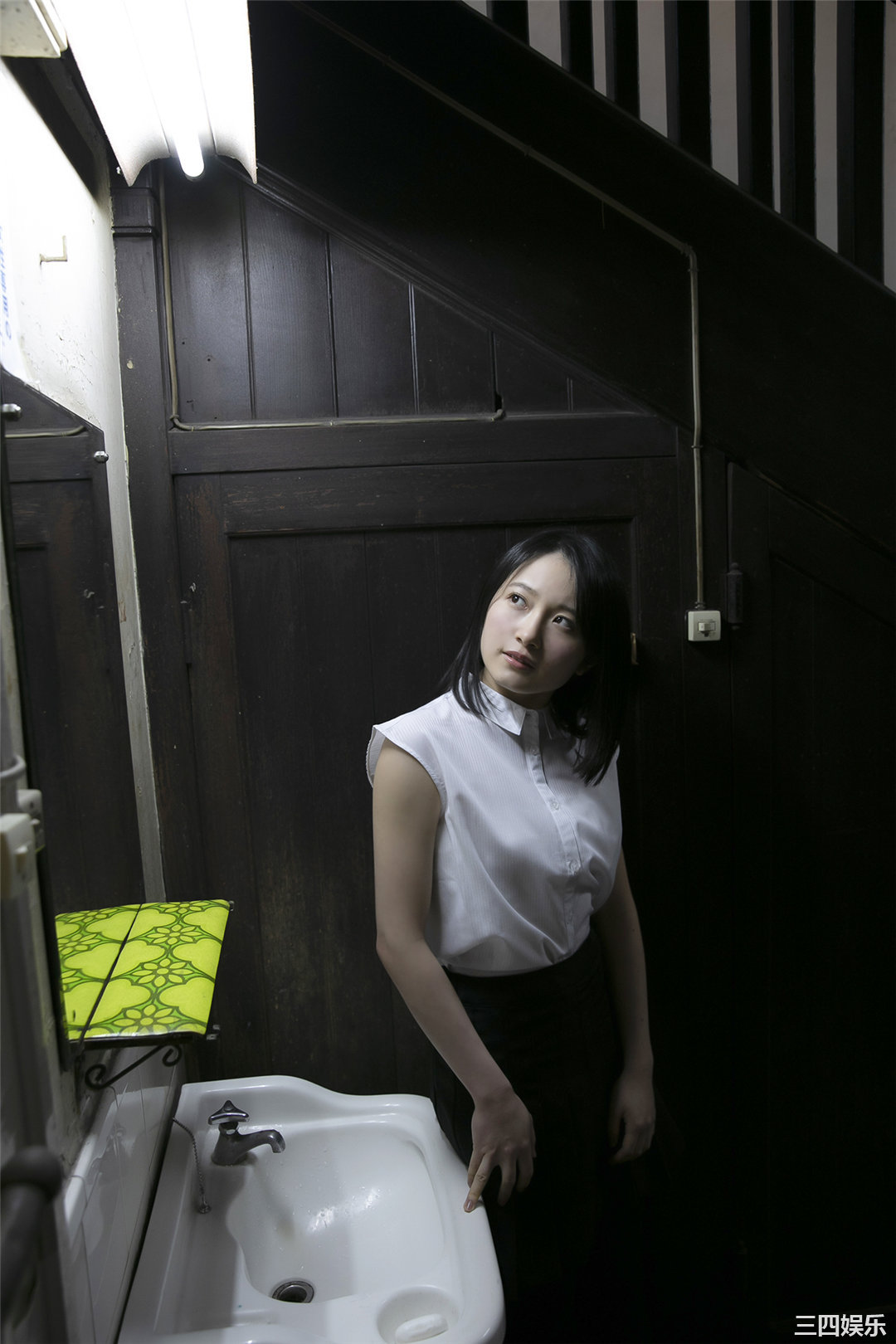 森户知沙希写真集《[Hello! Project Digital Books] Vol.207 Chisaki Morito 森戸知沙希》高清全本