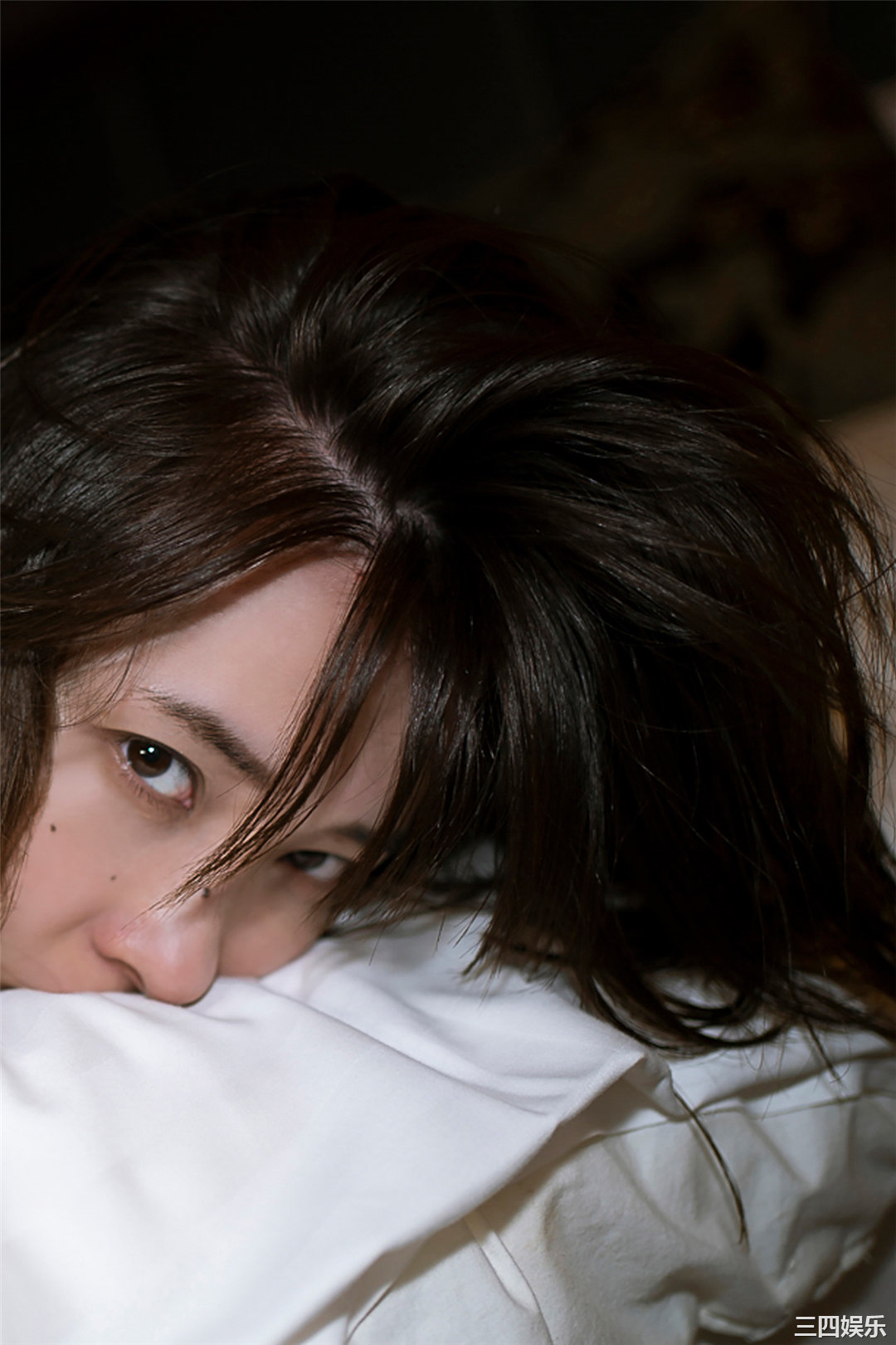 山崎真实写真集《ひとときの恋人》高清全本