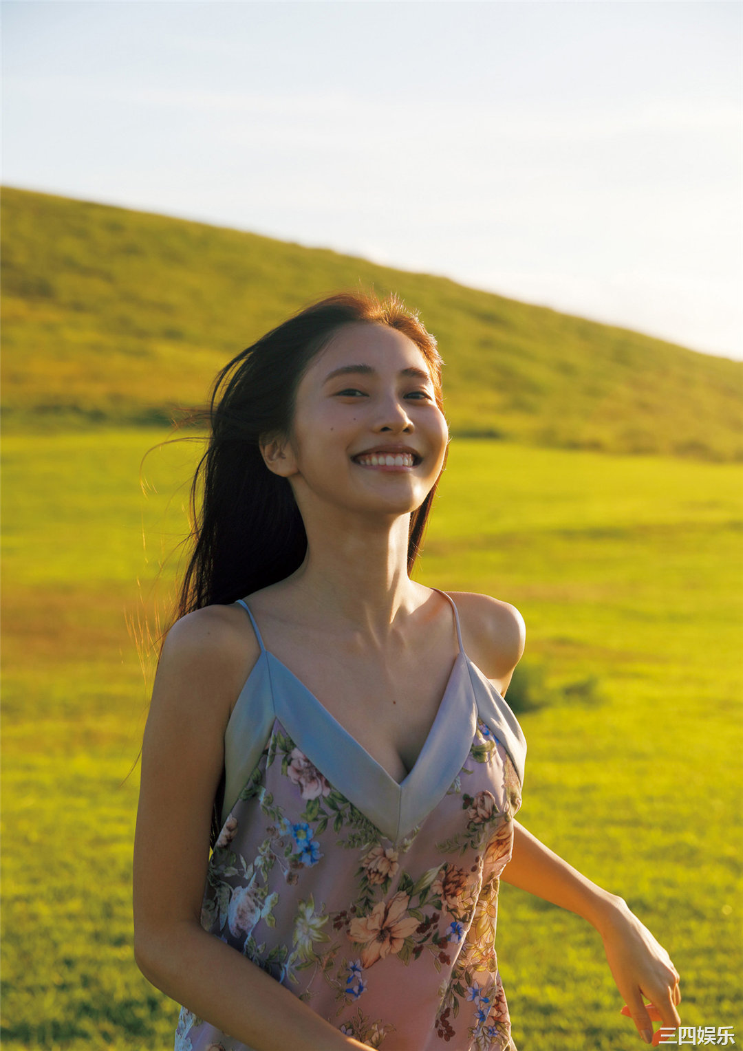 佐野雏子写真集《COLORS》高清全本