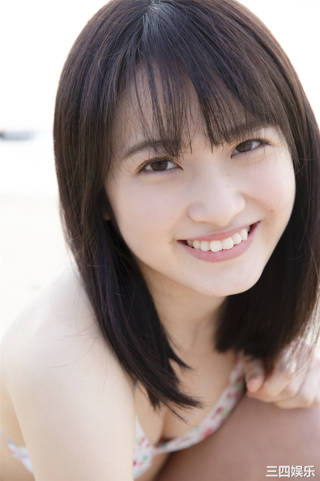 森户知沙希写真集《[Hello! Project Digital Books] Vol.206》高清全本