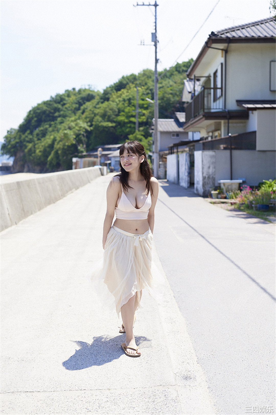 都丸纱也华写真集《[WPB-net] No.184 夏の扉をあけて》高清全本