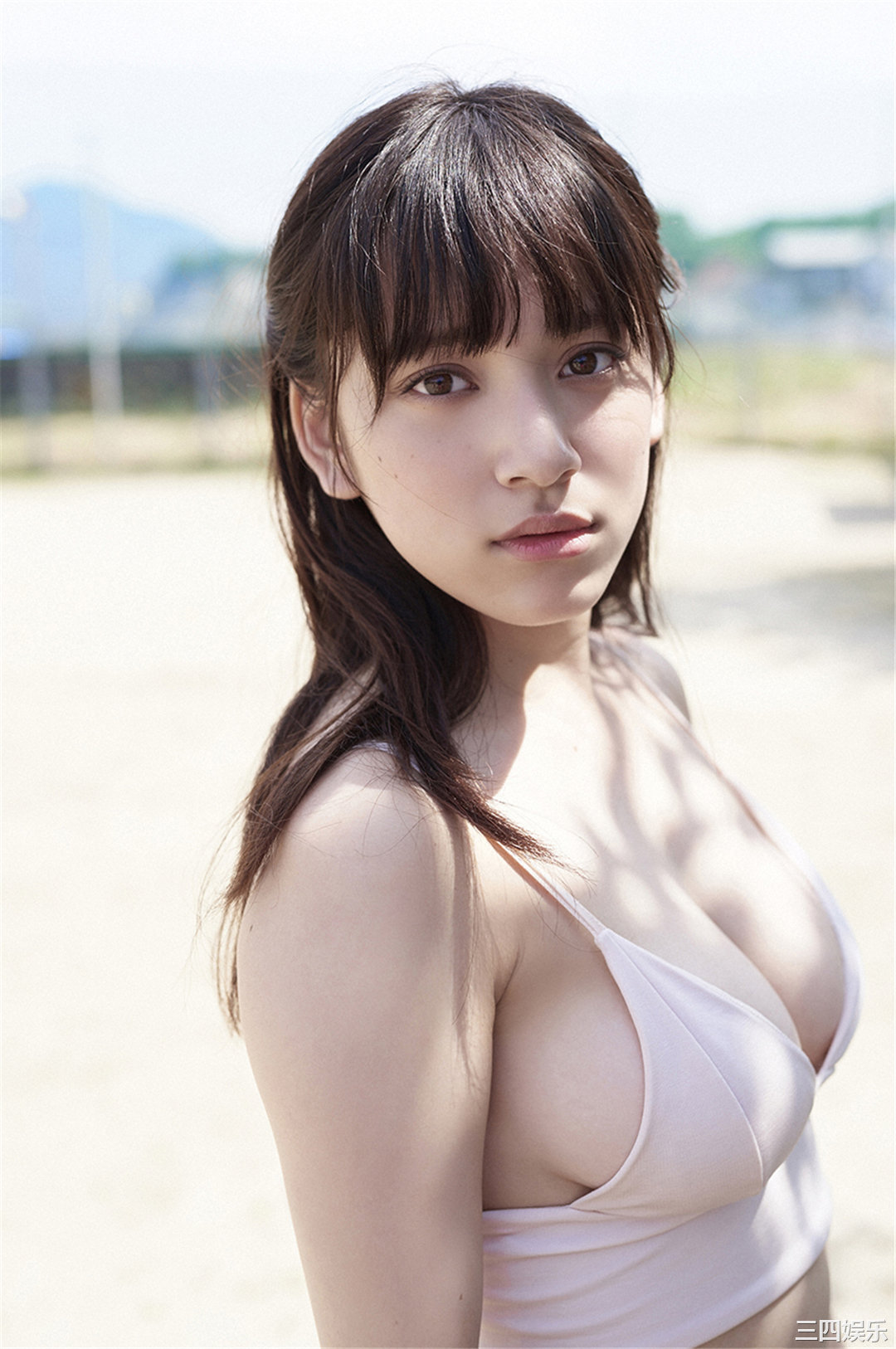 都丸纱也华写真集《[WPB-net] No.184 夏の扉をあけて》高清全本