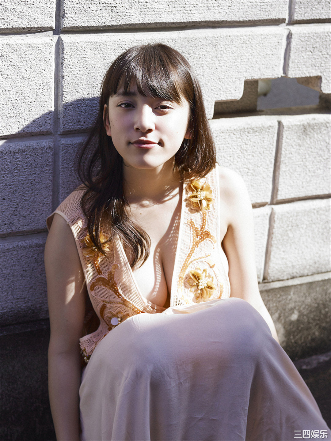 都丸纱也华写真集《[WPB-net] No.184 夏の扉をあけて》高清全本