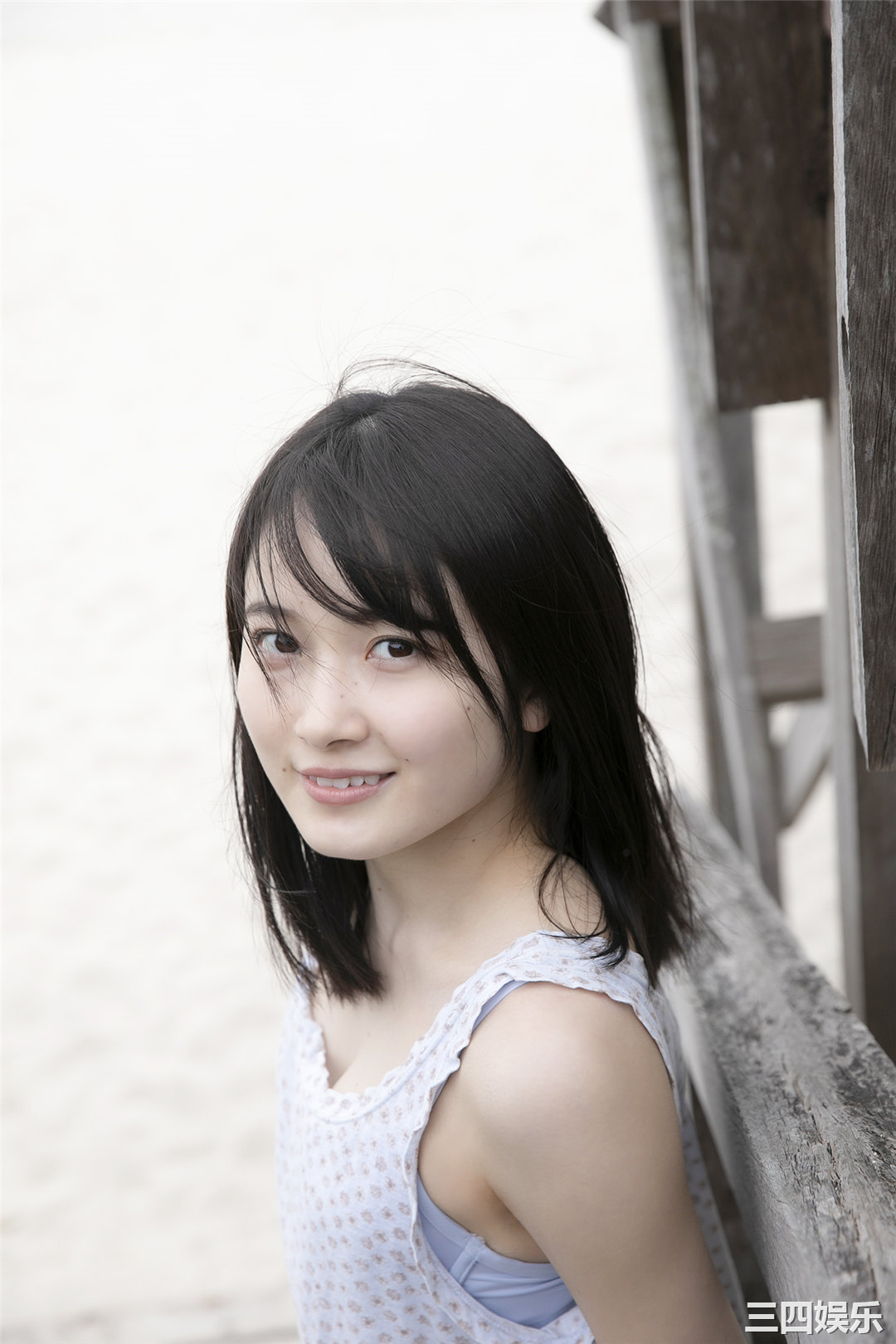 森户知沙希写真集《[Hello! Project Digital Books] Vol.206》高清全本
