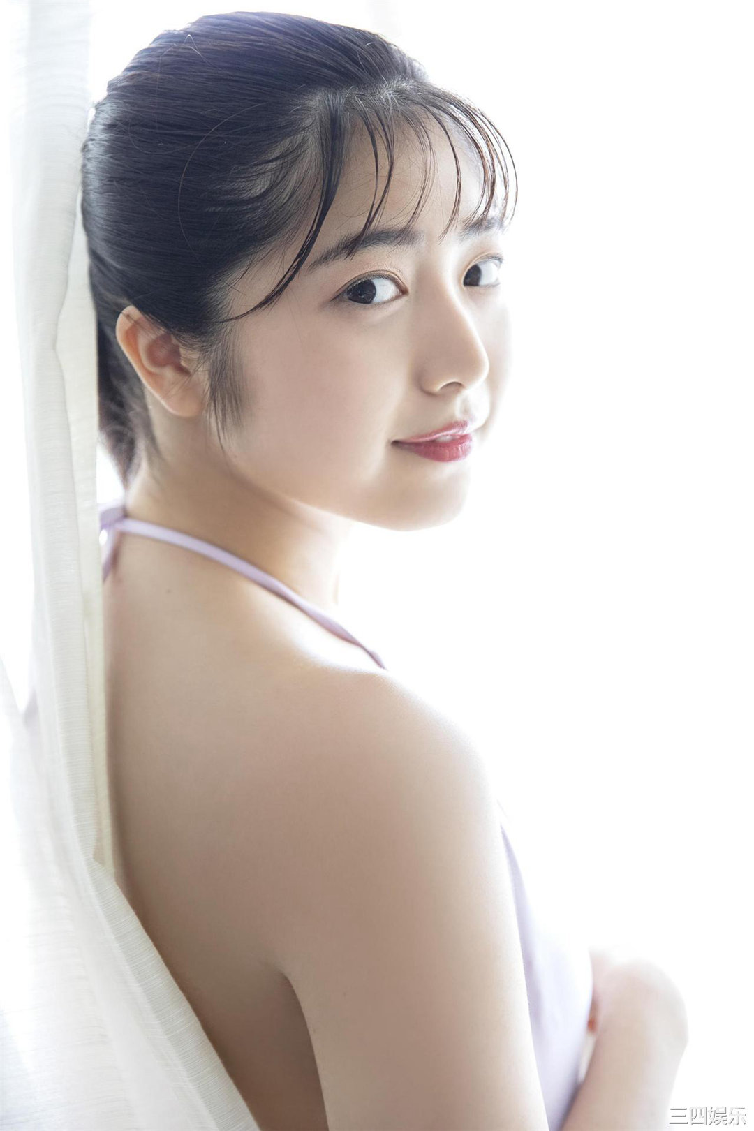 吉田莉樱写真集《Clear》高清全本