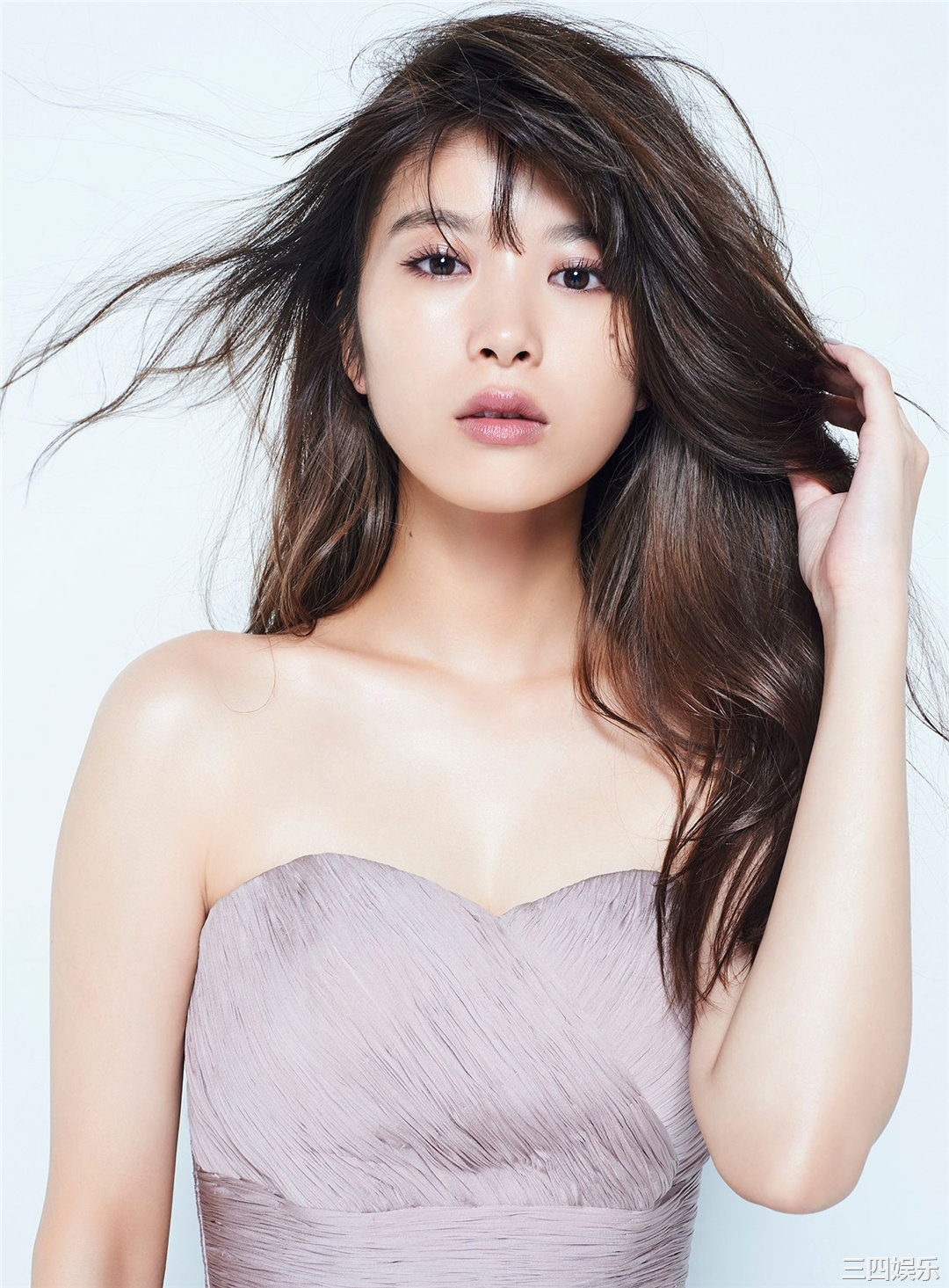 马场富美加写真集《The Ace of Hearts》高清全本